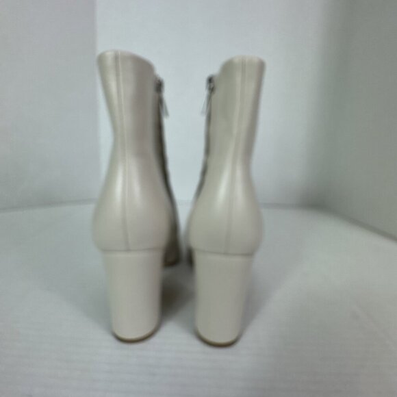Marc Fisher Women's 8.5M MLulani Leather Ankle Boot Cream EUC - Picture 8 of 16